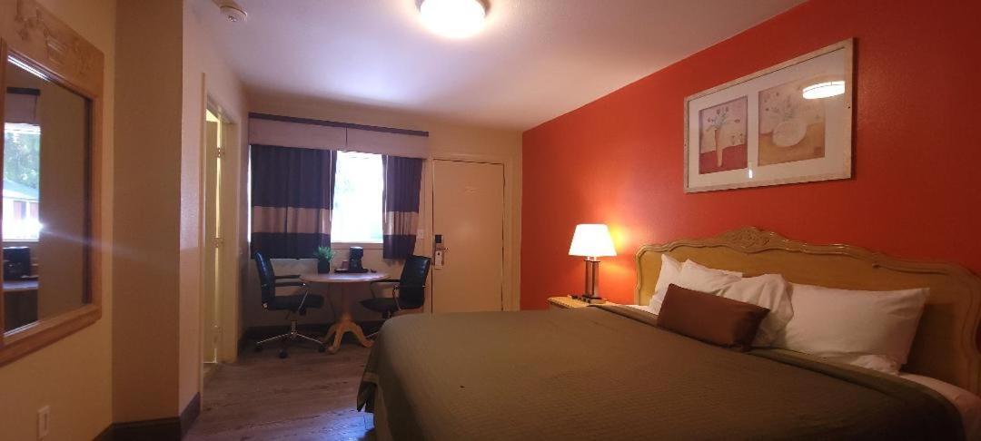 Lakeview Inn Lucerne Екстериор снимка